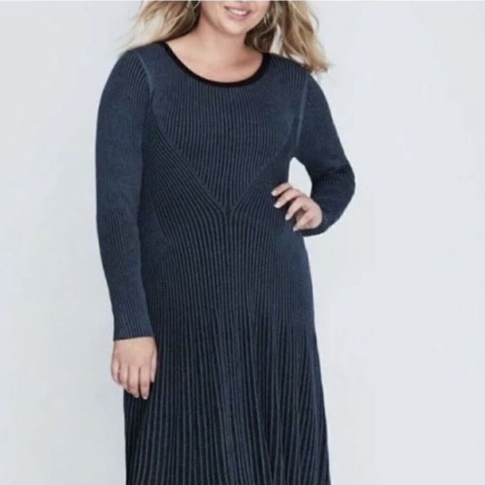 Lane Bryant Stretch Ribbed Knit Long Sleeves Sweater Dress Size 26/28 Blue Black